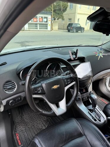Chevrolet Cruze-4