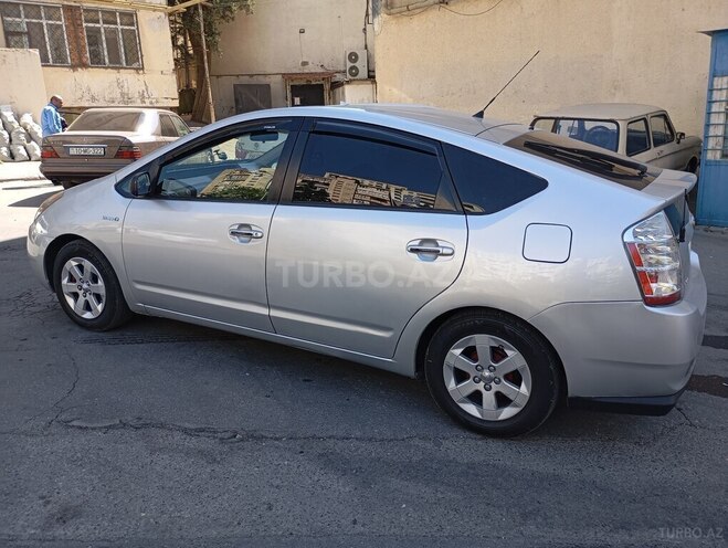 Toyota Prius 2008, 299,000 km - 1.5 l - Bakı