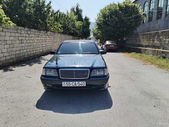 Mercedes C 200 1997, 270,000 km - 2.0 l - Şəki