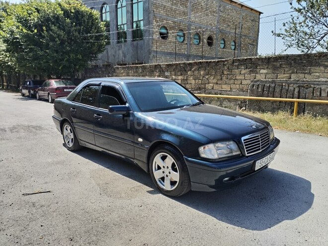 Mercedes C 200 1997, 270,000 km - 2.0 l - Şəki