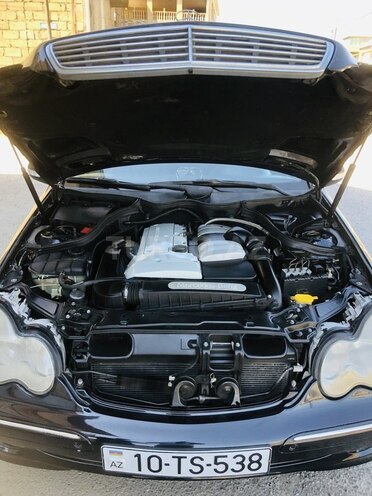 Mercedes C 200 2001, 348,000 km - 2.0 l - Bakı