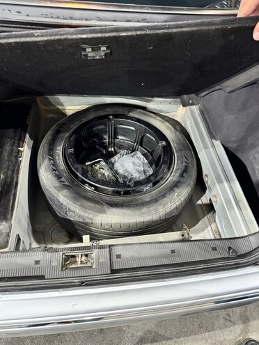 Mercedes E 270 1999, 290,000 km - 2.7 l - Ağcabədi