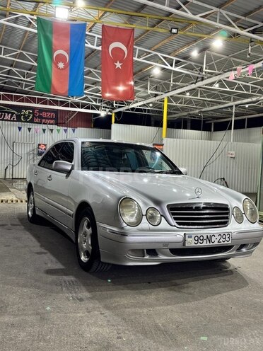 Mercedes E 270 1999, 290,000 km - 2.7 l - Ağcabədi