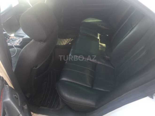 Mercedes E 220 d 1998, 211,245 km - 2.2 l - Bərdə