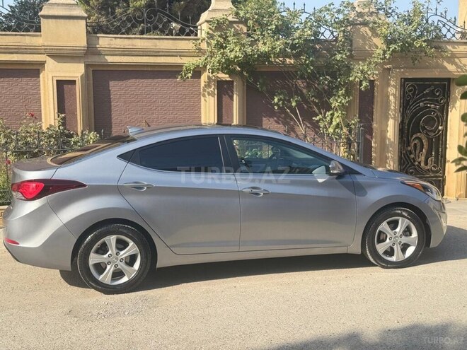 Hyundai Elantra 2015, 104,607 km - 1.8 l - Bakı