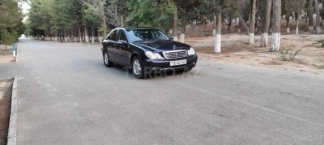 Mercedes C 200 2000, 275,000 km - 2.0 л - Sumqayıt