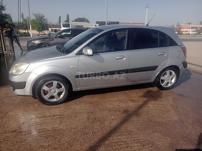 Kia Rio 2005, 150,000 km - 1.4 l - Mingəçevir