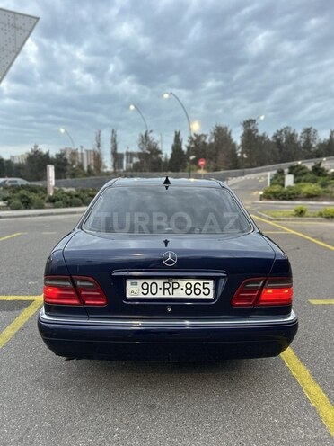 Mercedes E 240 1999, 505,000 km - 2.4 l - Bakı