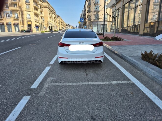 Hyundai Elantra 2017, 103,840 km - 2.0 l - Bakı