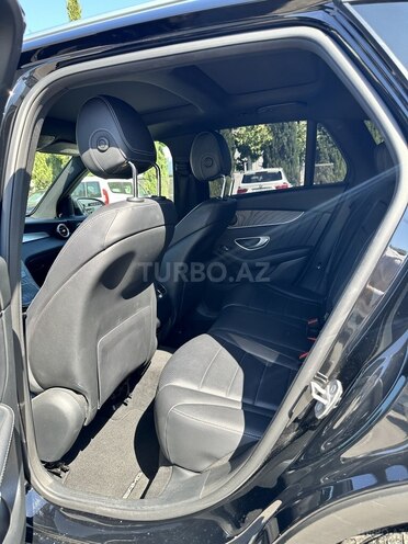 Mercedes GLC 250 4MATIC 2018, 52,000 km - 2.0 l - Bakı