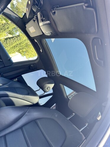 Mercedes GLC 250 4MATIC 2018, 52,000 km - 2.0 l - Bakı