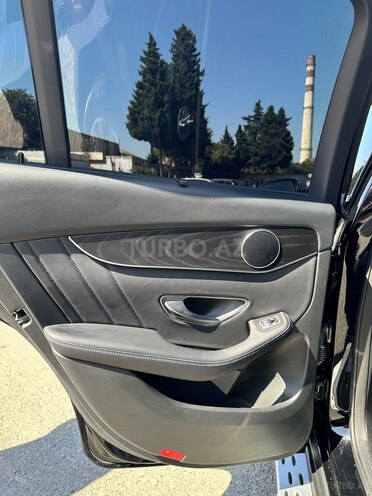 Mercedes GLC 250 4MATIC 2018, 52,000 km - 2.0 l - Bakı
