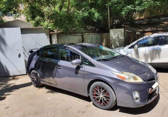 Toyota Prius 2010, 282,000 km - 1.8 л - Bakı