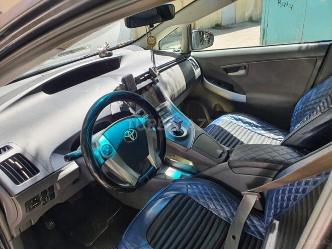Toyota Prius 2010, 282,000 km - 1.8 л - Bakı