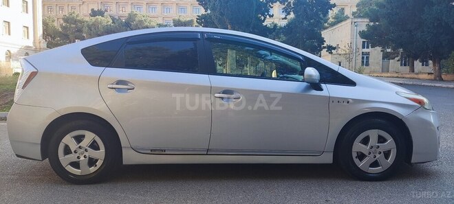 Toyota Prius 2011, 201,800 km - 1.8 l - Bakı