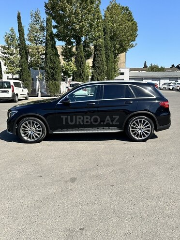 Mercedes GLC 250 4MATIC 2018, 52,000 km - 2.0 l - Bakı