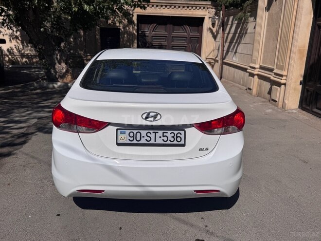 Hyundai Elantra 2013, 228,000 km - 1.8 l - Bakı