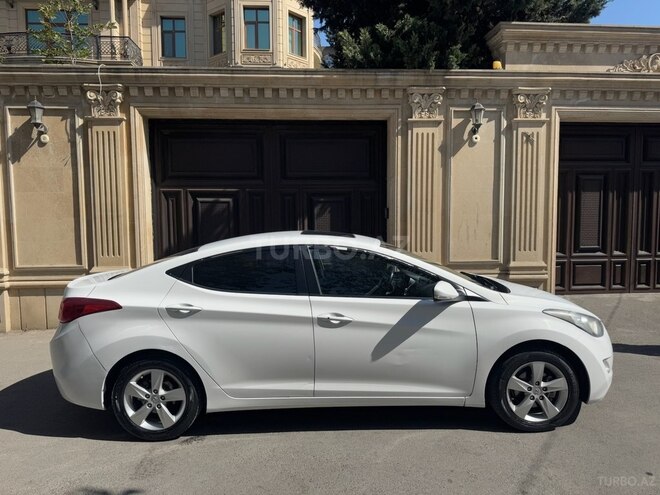 Hyundai Elantra 2013, 228,000 km - 1.8 l - Bakı