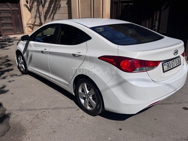 Hyundai Elantra 2013, 228,000 km - 1.8 l - Bakı
