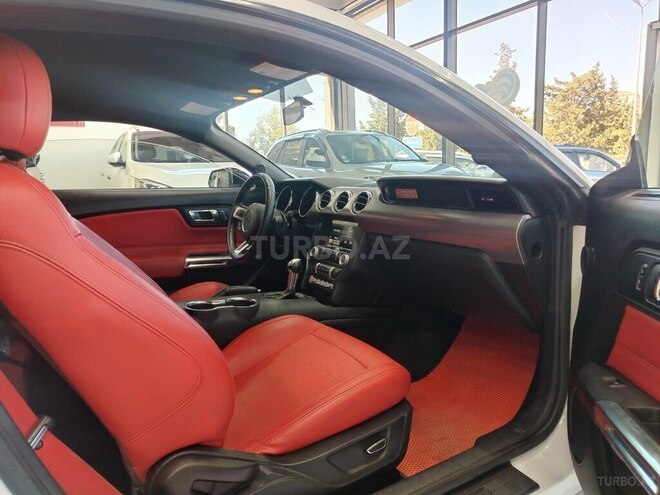 Ford Mustang-9
