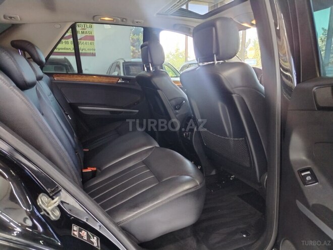 Mercedes ML 350 4MATIC-12