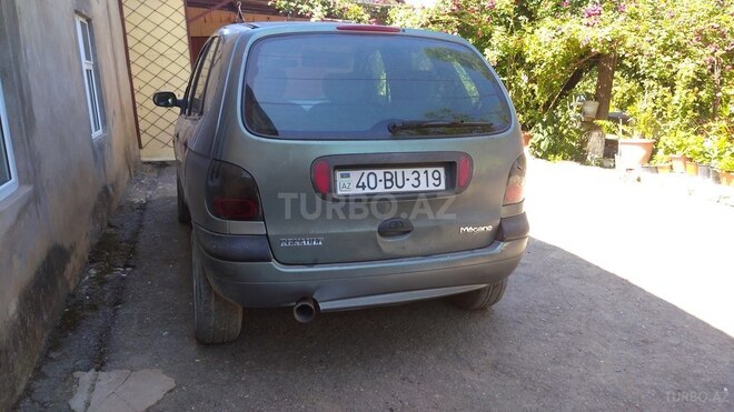 Renault Megane 1999, 448,208 km - 1.6 l - Quba