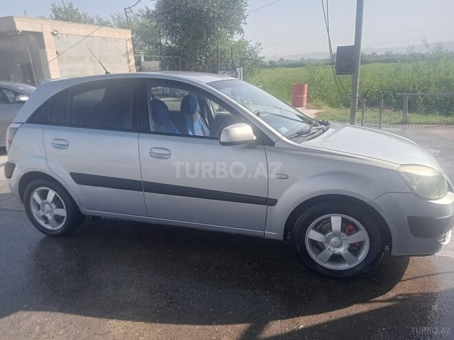 Kia Rio 2005, 150,000 km - 1.4 l - Mingəçevir