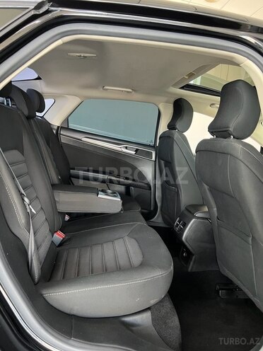 Ford Fusion (North America)-12