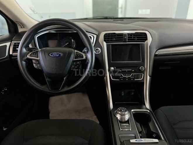 Ford Fusion (North America)-13