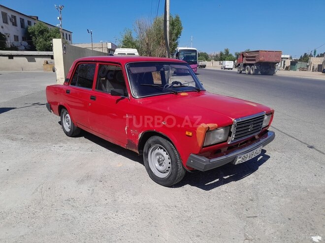 LADA (VAZ) 2107-5
