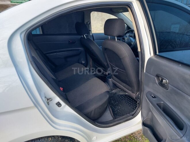 Hyundai Accent 2009, 241,000 km - 1.4 l - Biləsuvar