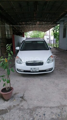 Hyundai Accent 2009, 241,000 km - 1.4 l - Biləsuvar