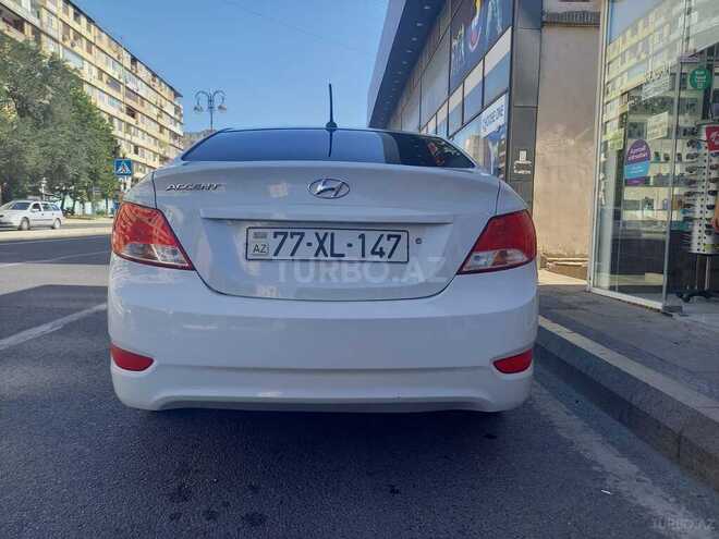 Hyundai Accent 2017, 107,198 km - 1.6 л - Bakı
