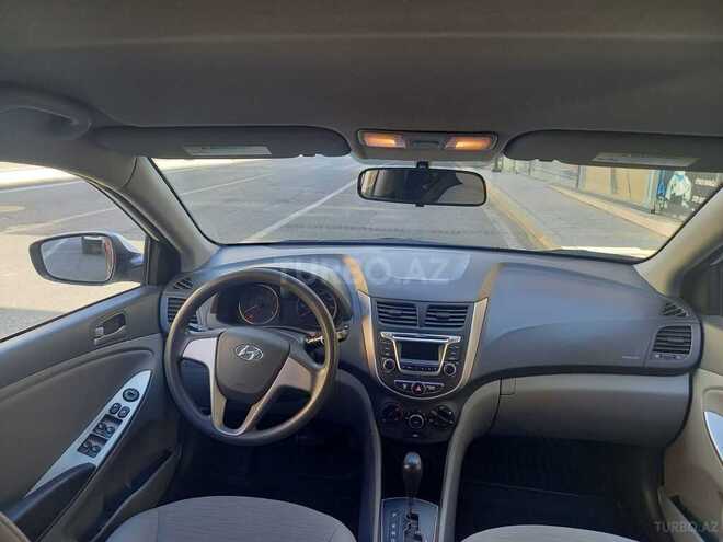Hyundai Accent 2017, 107,198 km - 1.6 л - Bakı