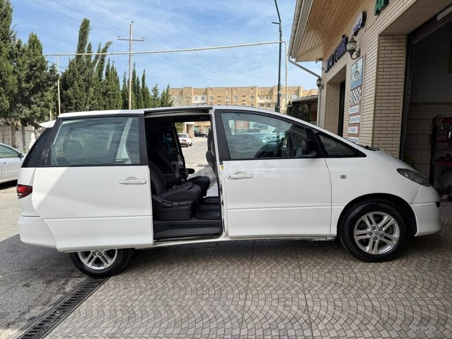 Toyota Previa 2004, 350,000 km - 2.4 л - Bakı