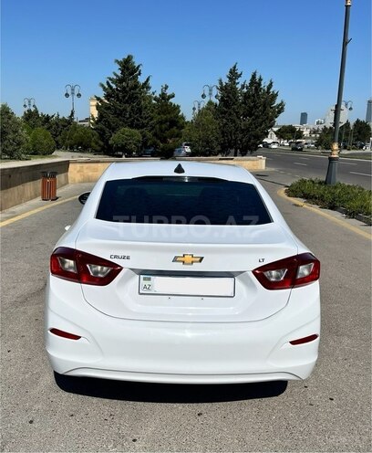 Chevrolet Cruze-2