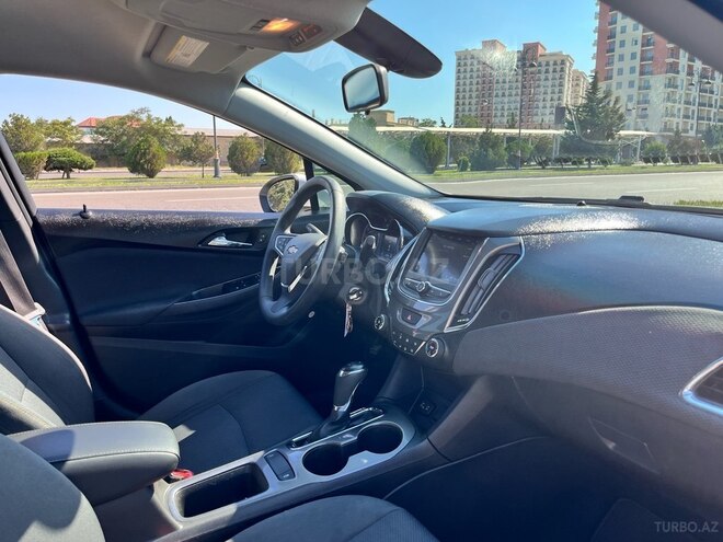 Chevrolet Cruze-7