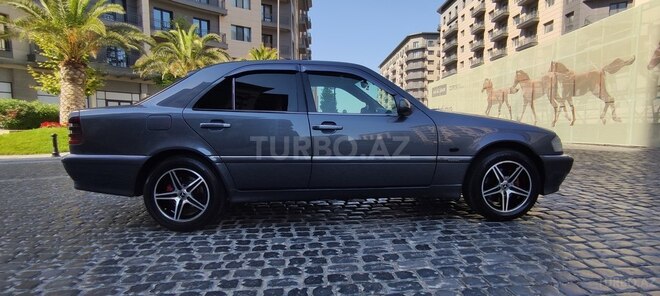 Mercedes C 240 1998, 265,590 km - 2.4 l - Bakı