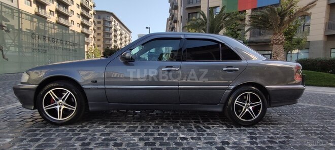 Mercedes C 240 1998, 265,590 km - 2.4 l - Bakı