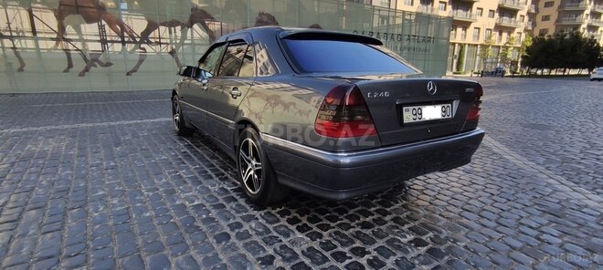 Mercedes C 240 1998, 265,590 km - 2.4 l - Bakı