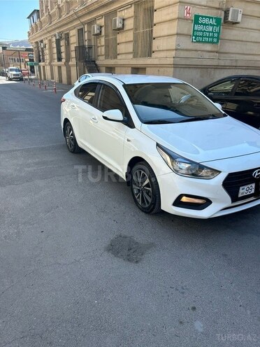 Hyundai Accent 2017, 132,000 km - 1.6 l - Bakı