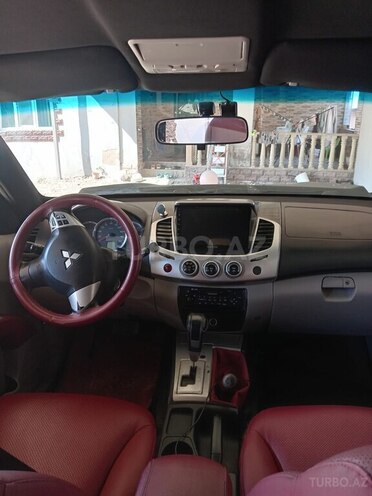 Mitsubishi L200 2014, 400,000 km - 2.5 l - Şabran