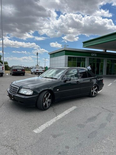 Mercedes C 200 1999, 283,000 km - 2.0 л - Sumqayıt