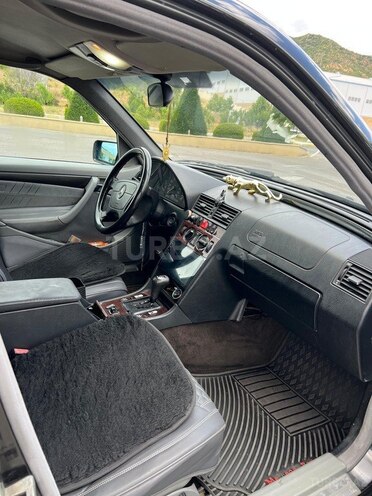 Mercedes C 200 1999, 283,000 km - 2.0 л - Sumqayıt