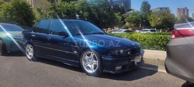 BMW 320-7