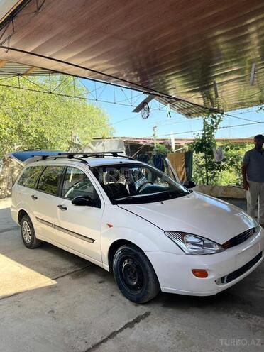 Ford Focus 2001, 360,000 km - 1.8 l - Neftçala