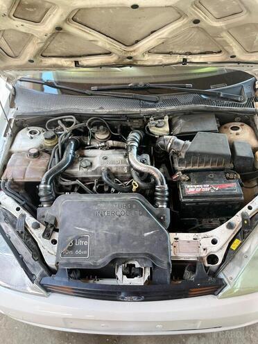 Ford Focus 2001, 360,000 km - 1.8 l - Neftçala