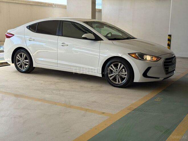 Hyundai Elantra 2017, 105,633 km - 2.0 l - Bakı