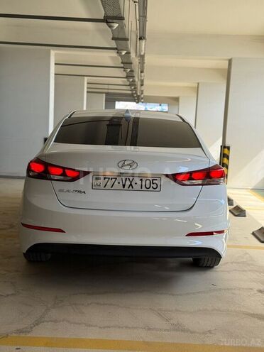 Hyundai Elantra 2017, 105,633 km - 2.0 l - Bakı
