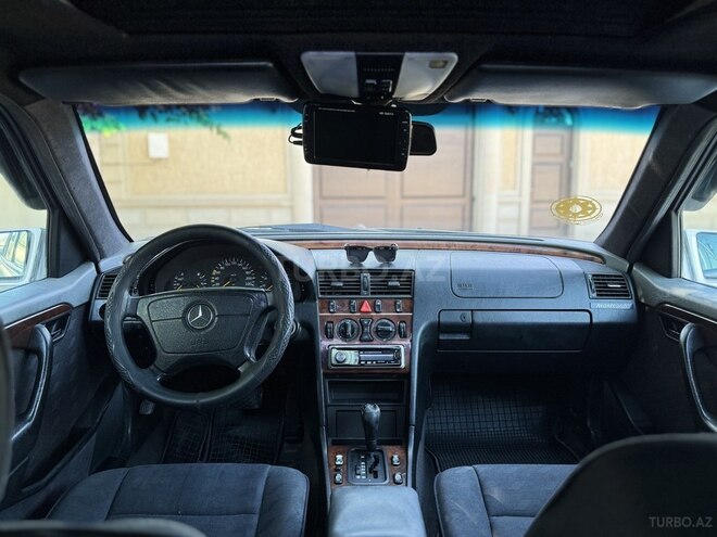 Mercedes C 220 1996, 406,454 km - 2.2 l - Gəncə